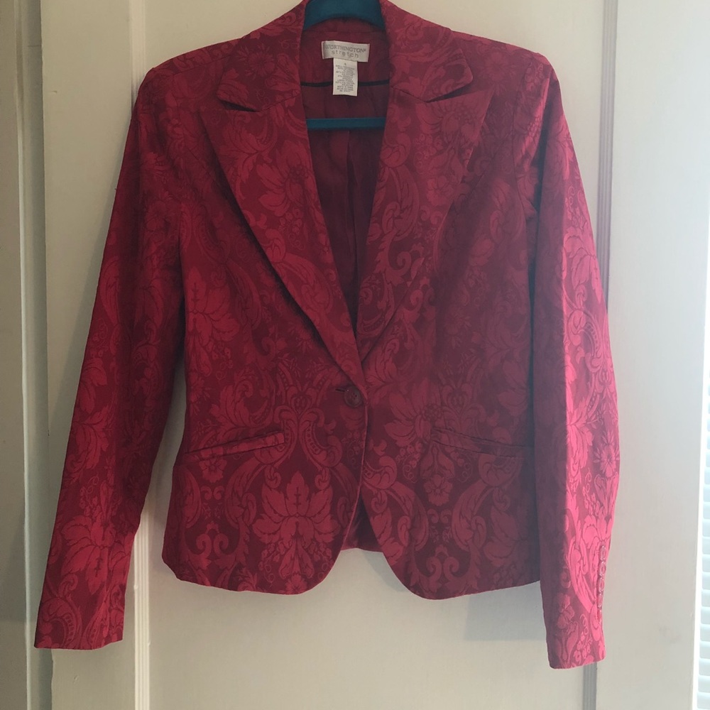 Red brocade patterned blazer